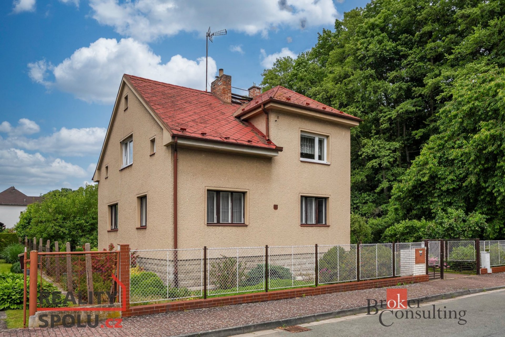 Prodej rodinného domu – Týniště nad Orlicí | Skvělá adresa, klid a potenciál!