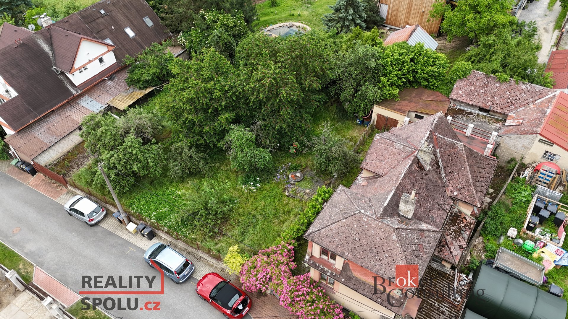 Prodej, pozemky/bydlení, 933 m2, Zahradní 416, 25229 Karlík, Praha-západ [ID 72113]