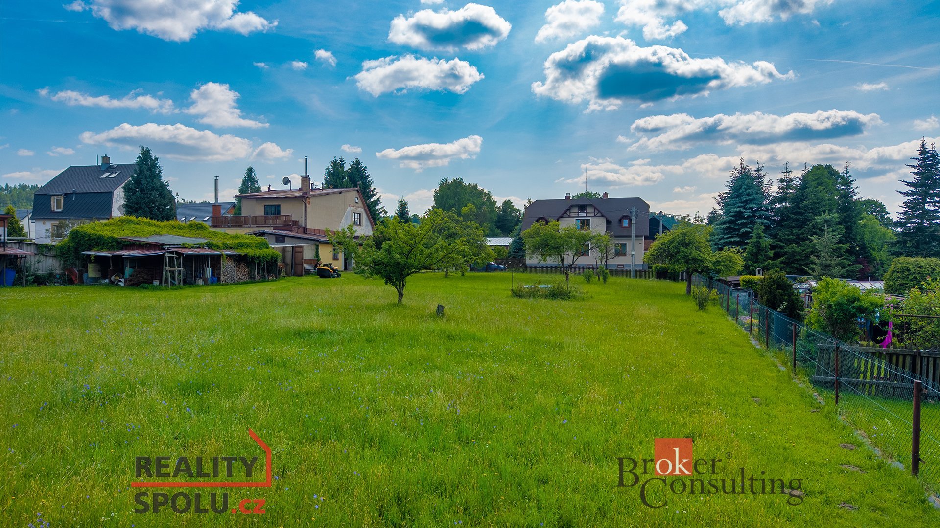 Stavební pozemek 1756 m2 Velký Šenov