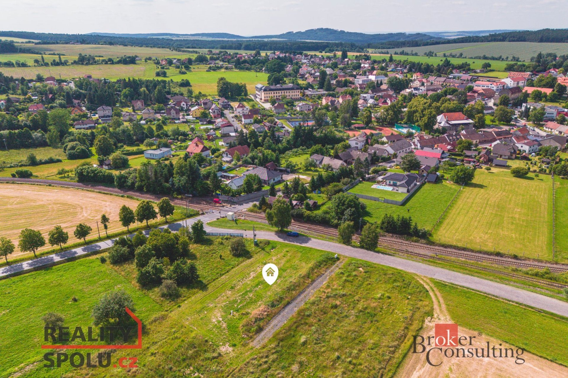 Prodej, pozemky/bydlení, 1479 m2, Příkosická, Mirošov, Rokycany [ID 73461]