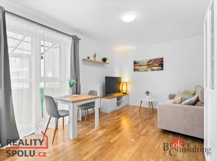 Pronájem bytu, 2+kk, 42 m²