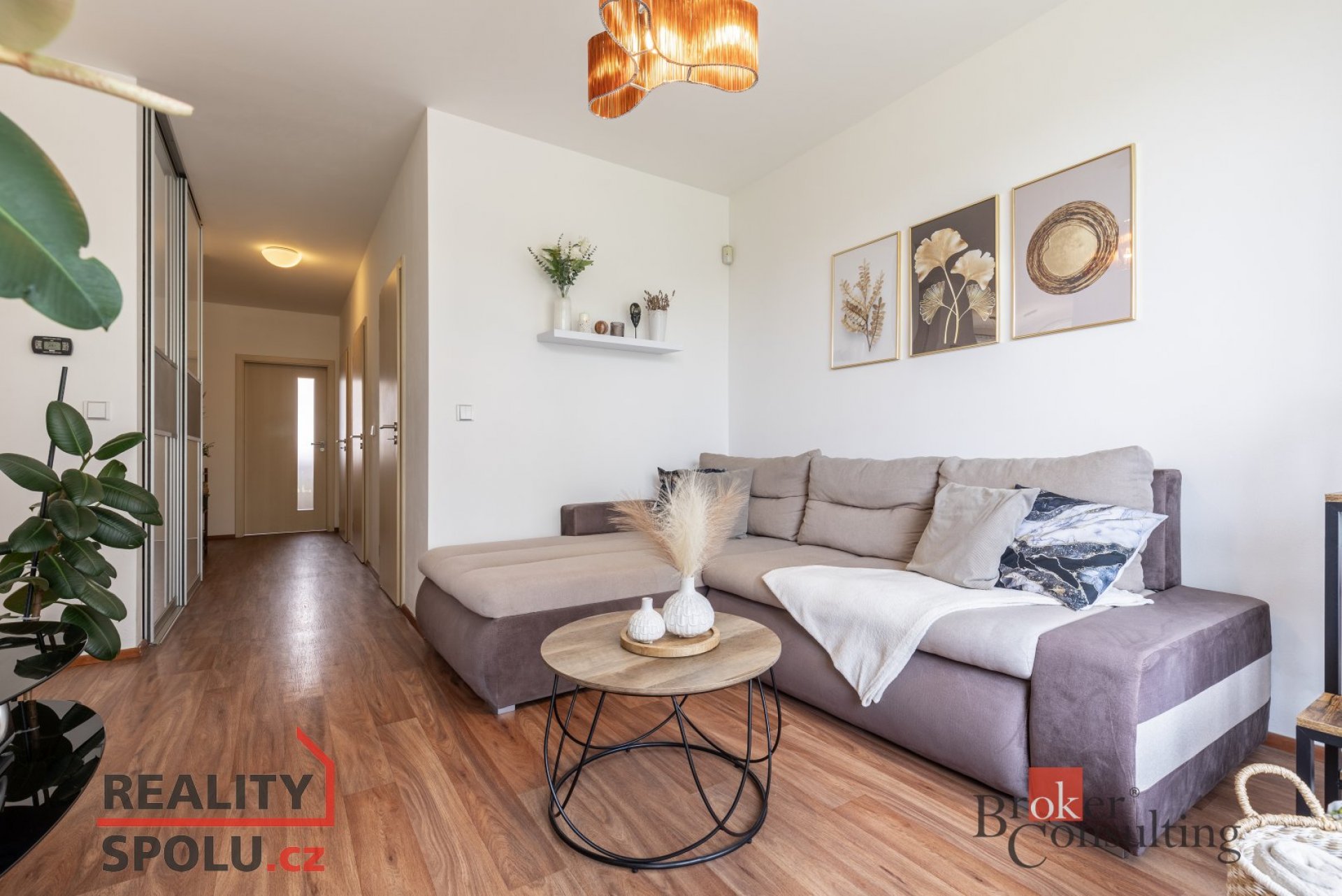 Prodej bytu 3+1 188 m² se zahradou a 2 parkovacími místy