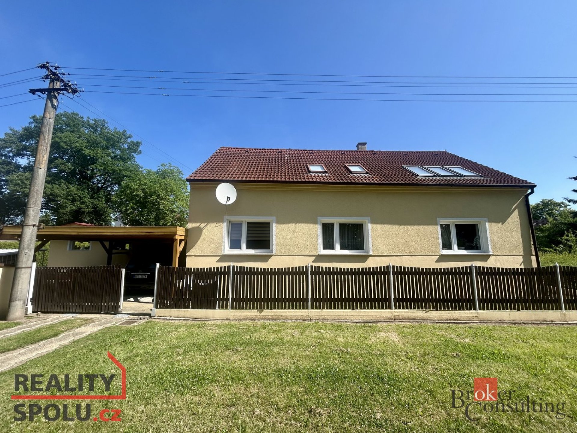 Pronájem byt 3+kk, 100 m2, v RD Přehýšov 198