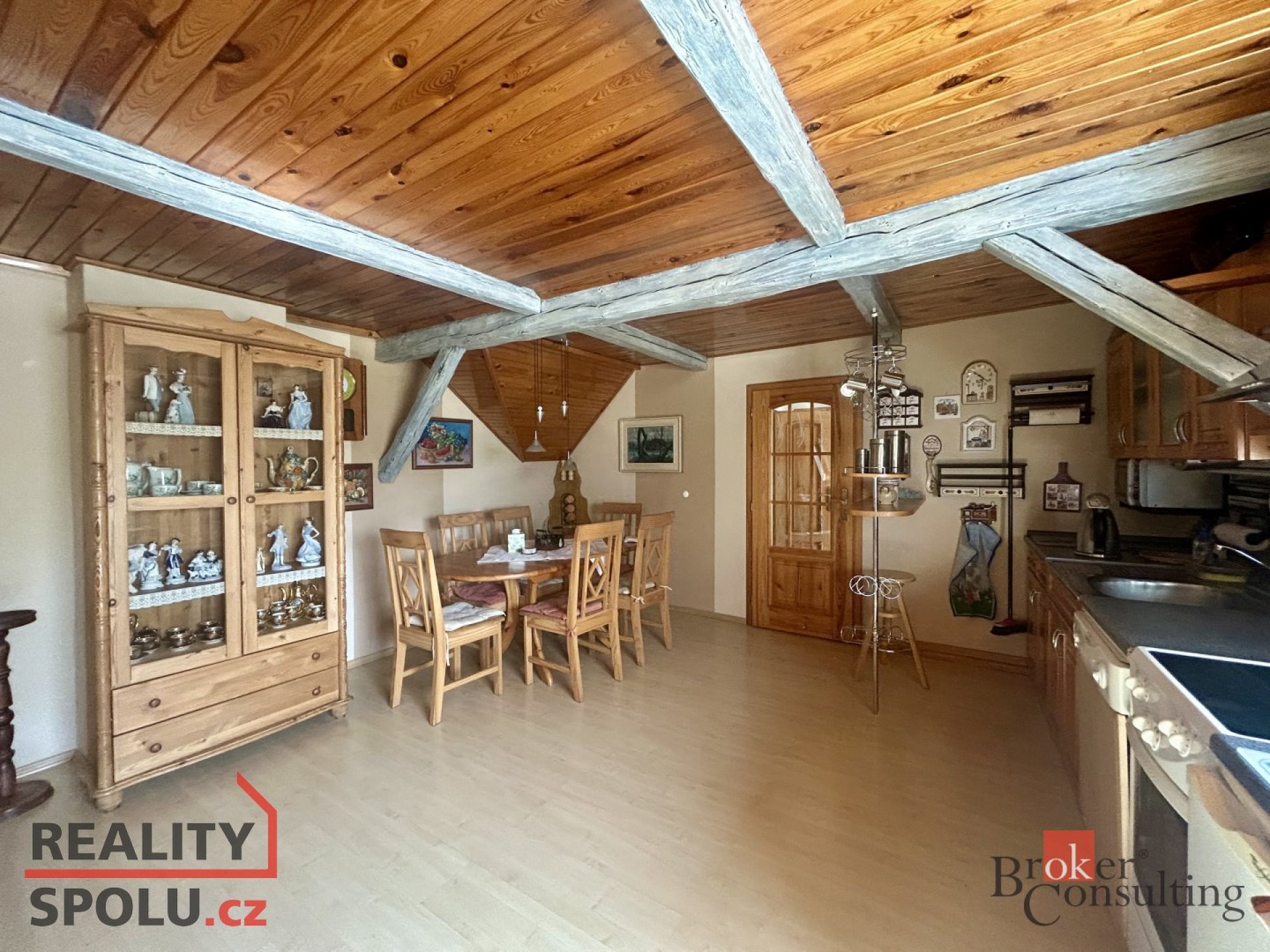 Pronájem byt 3+kk, 100 m2, v RD Přehýšov 198