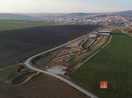 Prodej - pozemek pro komerční výstavbu, 3 000 m²