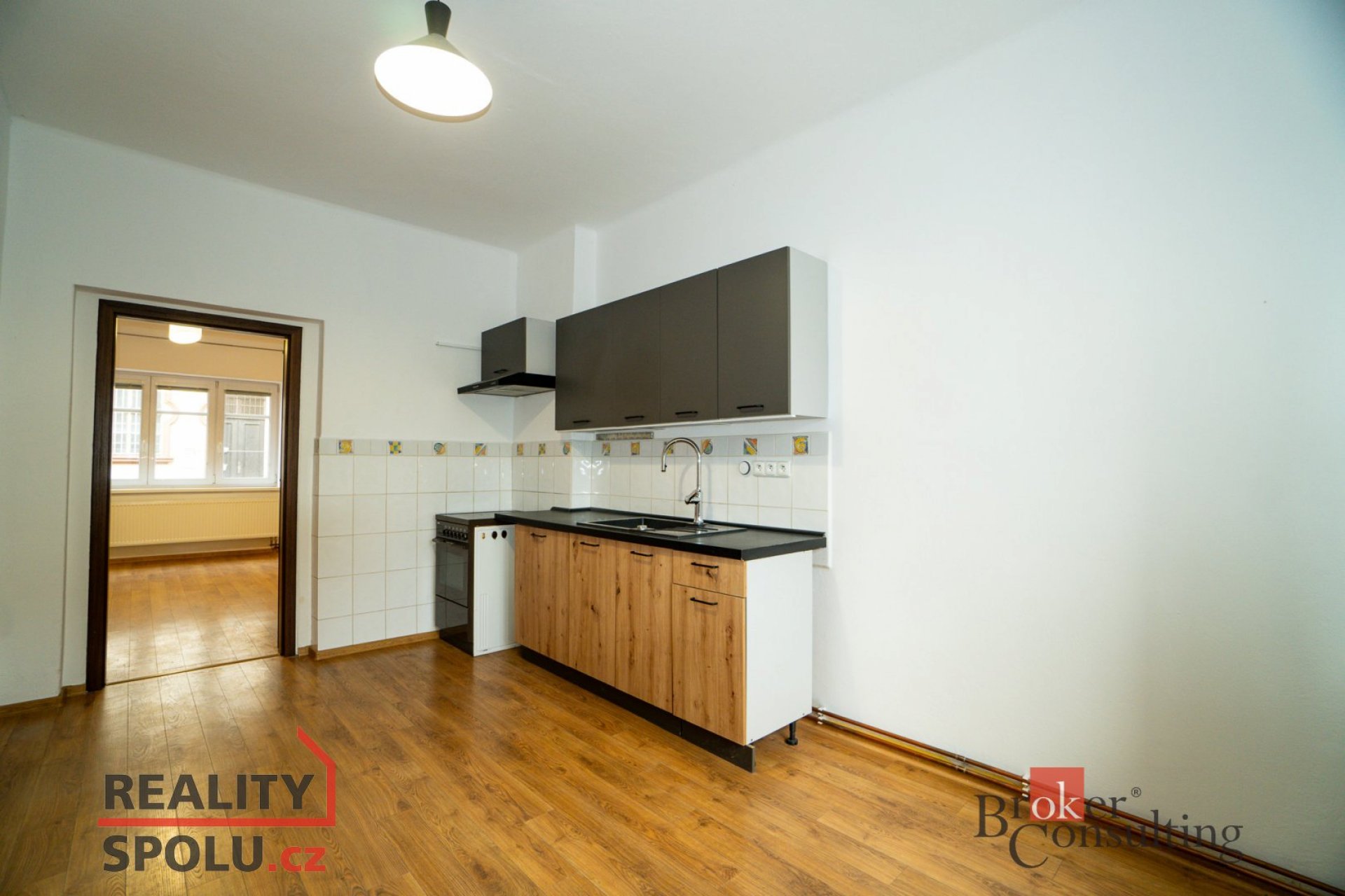 Pronájem, byty/1+1, 42 m2, Husova 721/9, 41002 Lovosice, Litoměřice [ID 73976]