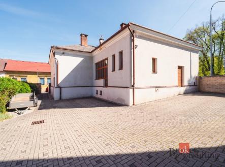 Prodej - dům/vila, 340 m²