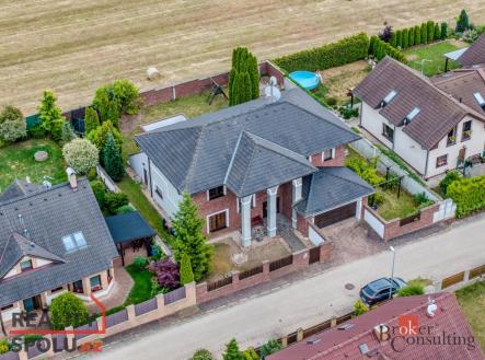 Prodej - dům/vila, 307 m²