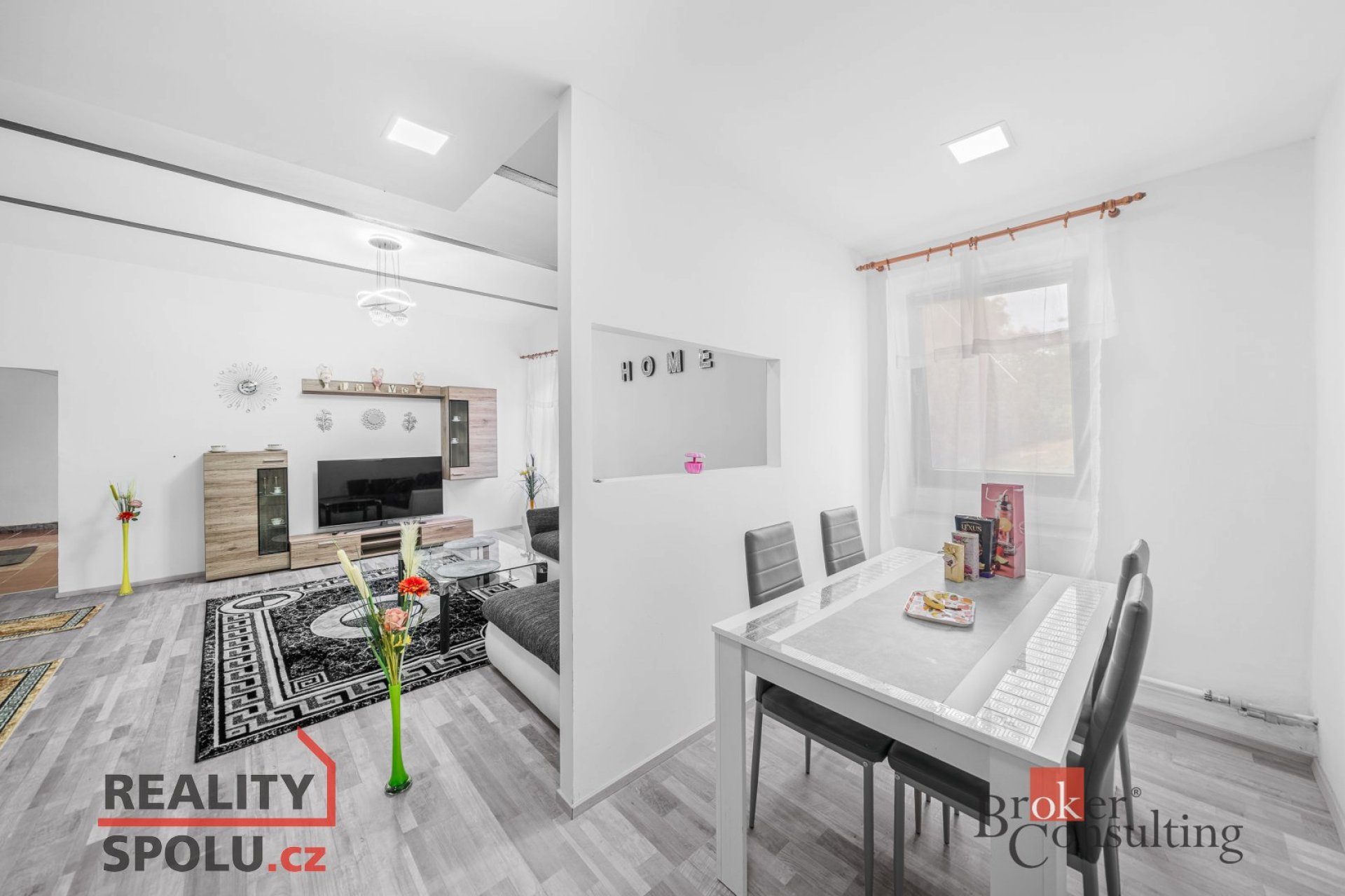 velký rodinný dům poblíž Holýšova