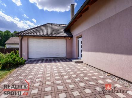 Pronájem - dům/vila, 200 m²