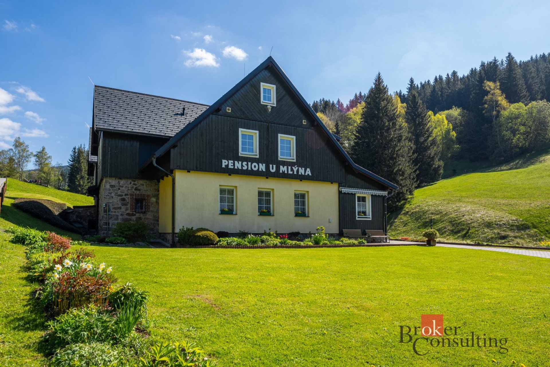 Prodej, komerční/ubytování, 528.64 m2, Dolní Malá Úpa, 54227 Malá Úpa, Trutnov [ID 72170]