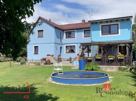 Prodej - dům/vila, 240 m²