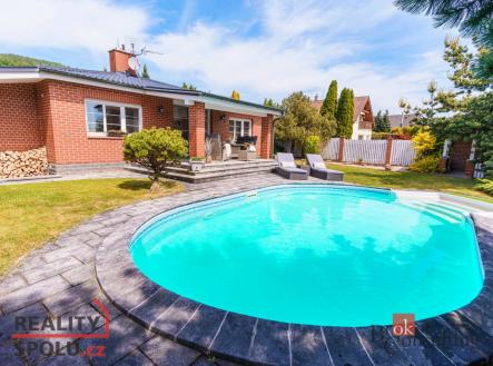 Pronájem - dům/vila, 368 m²