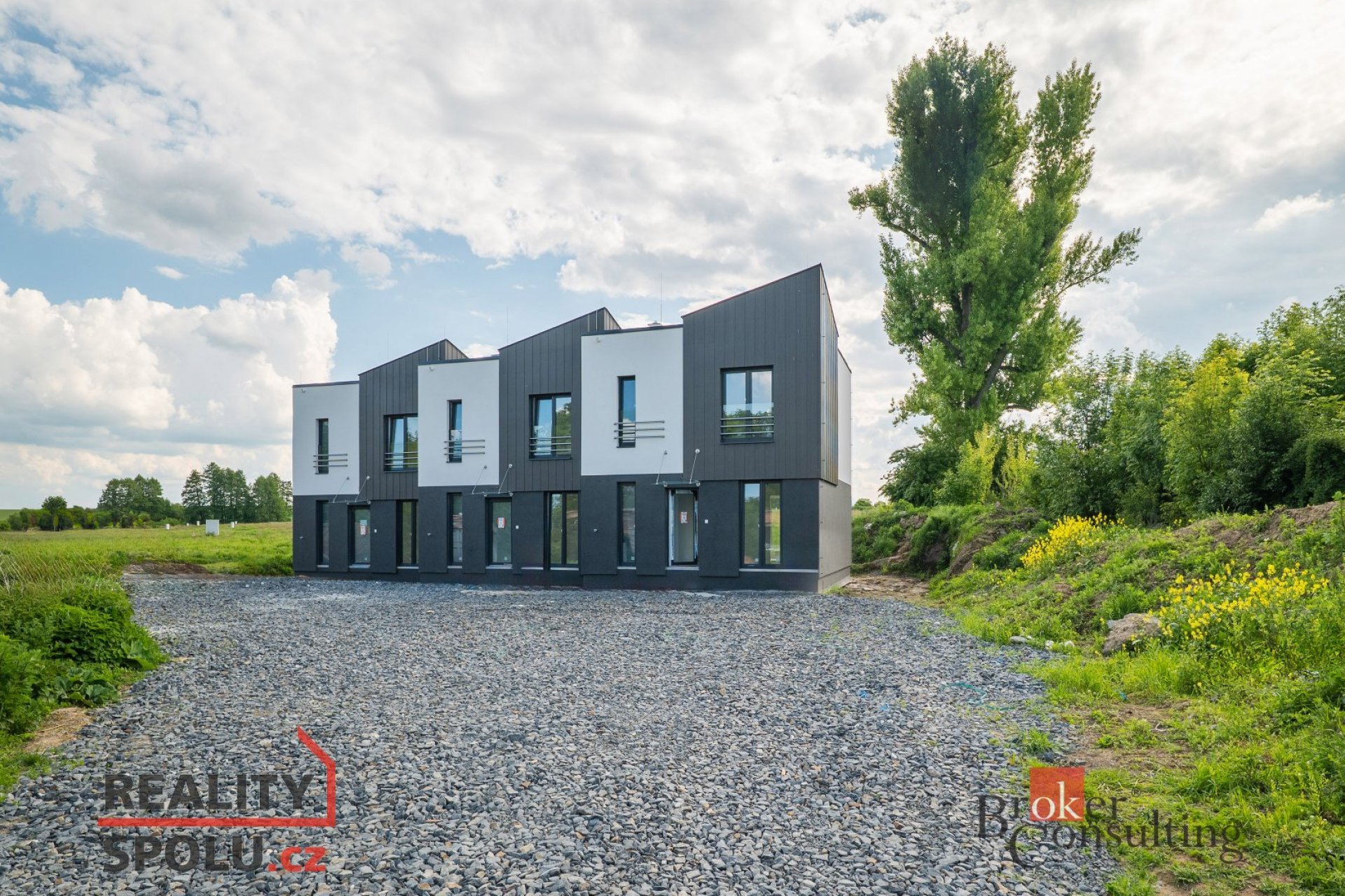 Pronájem bytu 5+kk se zahradou