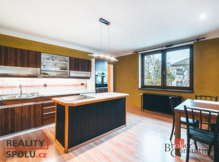 Prodej - dům/vila, 340 m²