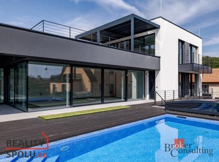 Prodej - dům/vila, 397 m²