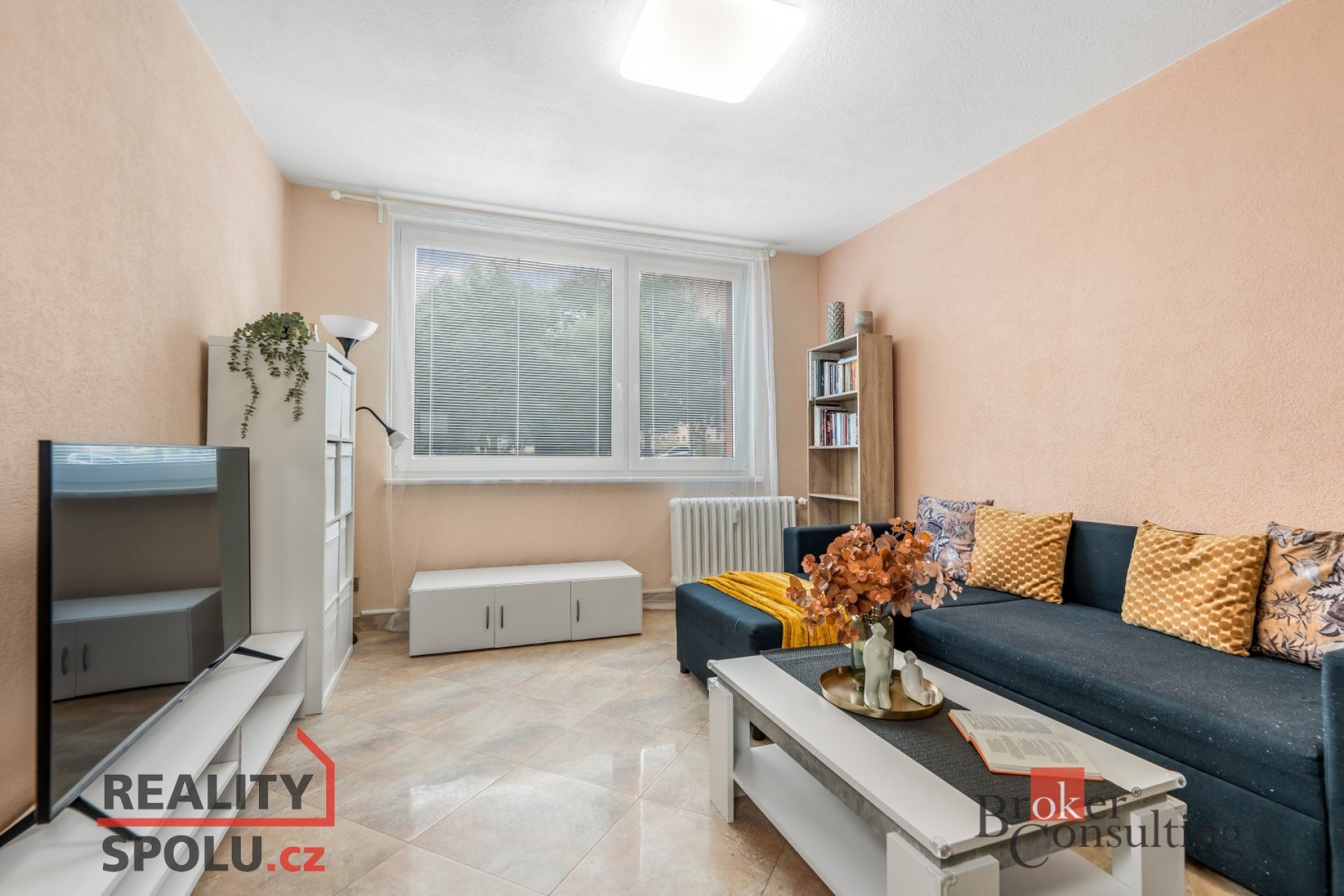 Prodej bytu 3+1 po rekonstrukci – Praha 4, Modřany, ulice Levského, 62 m² komfortu, lodžie, komora a
