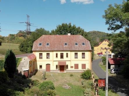 Prodej - dům/vila, 286 m²