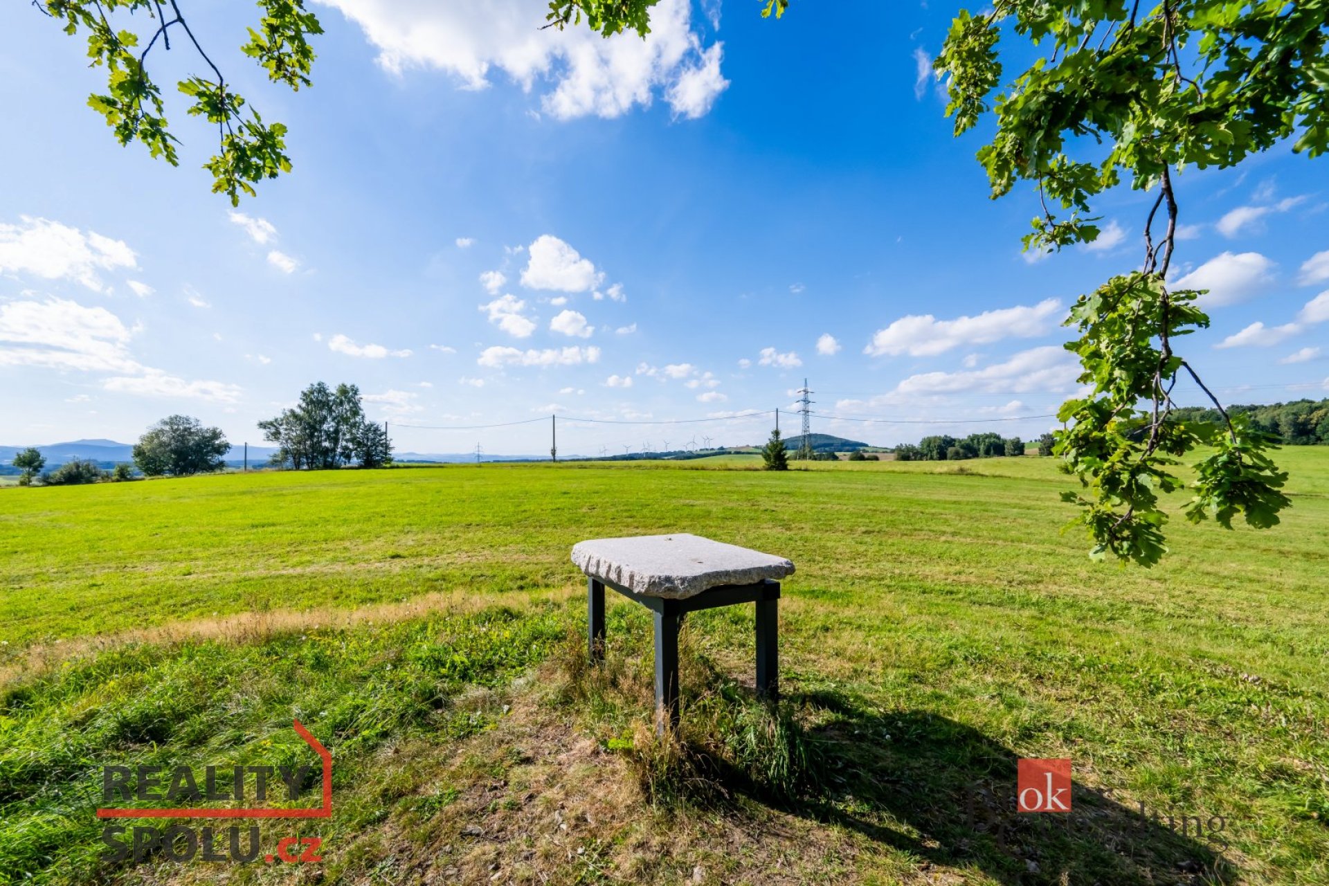 Pozemek s nejkrásnější vyhlídkou na okolí