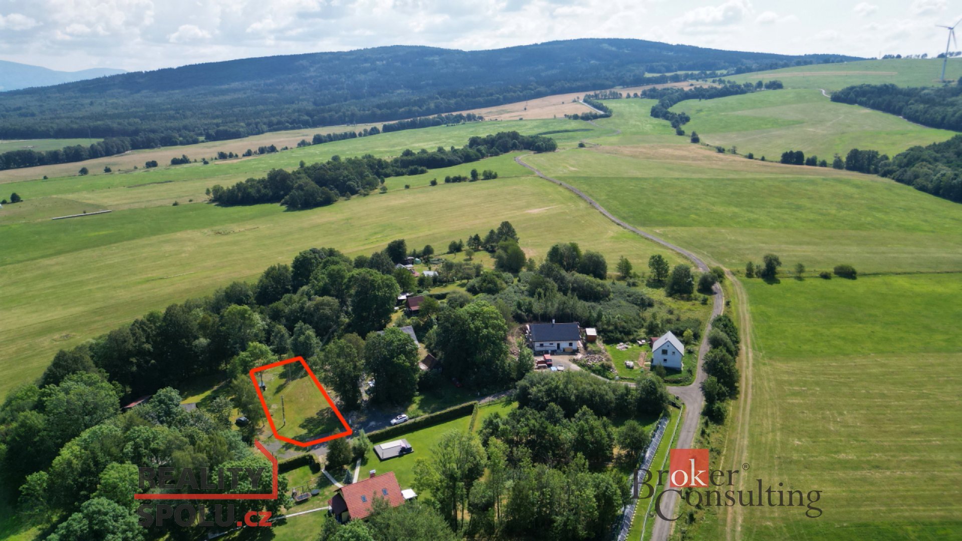 Prodej, pozemky/bydlení, 1223 m2, 46401 Heřmanice, Liberec [ID 76106]