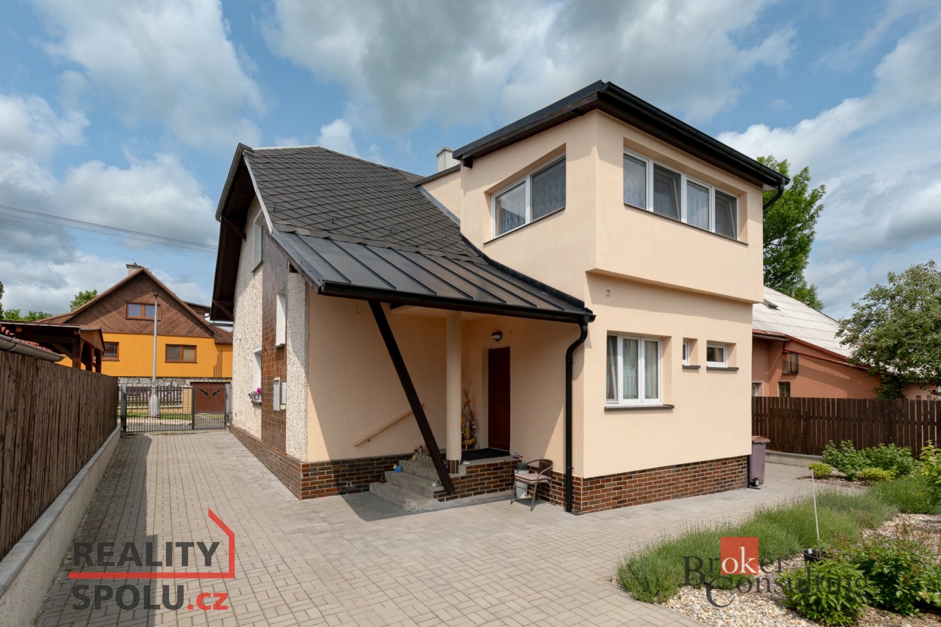 Prodej rodinného domu 6+1, 211 m2, Bruntál, I. Olbrachta 19