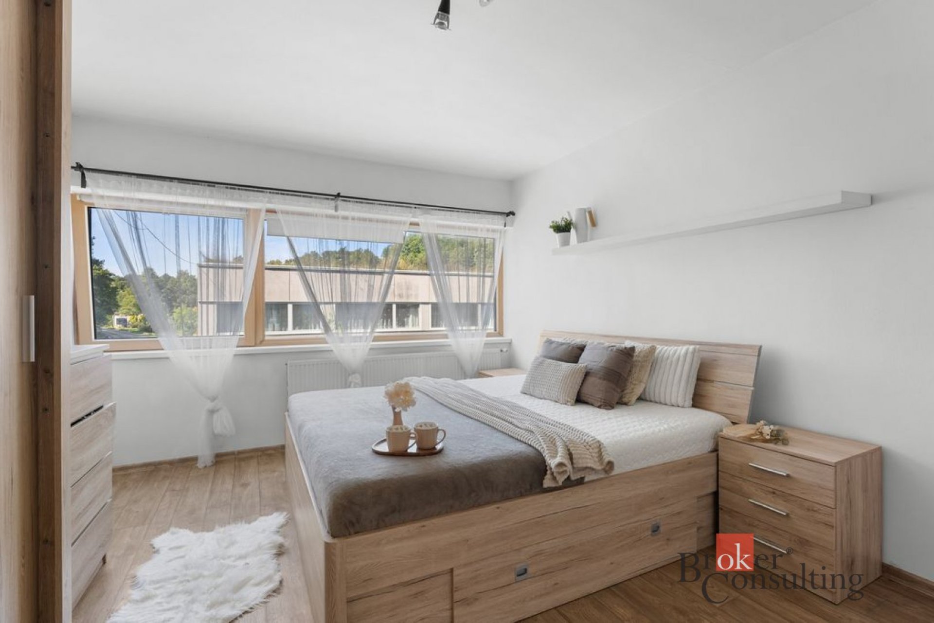 Krajní řadový dům 3+kk s kouzelnou zahrádkou – ideální domov i investice v srdci Krkonoš