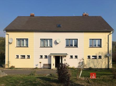 Prodej - dům/vila, 486 m²