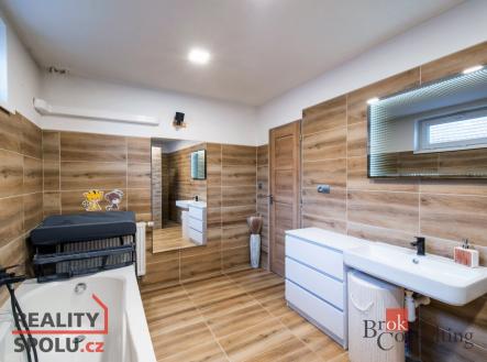 Prodej - dům/vila, 386 m²