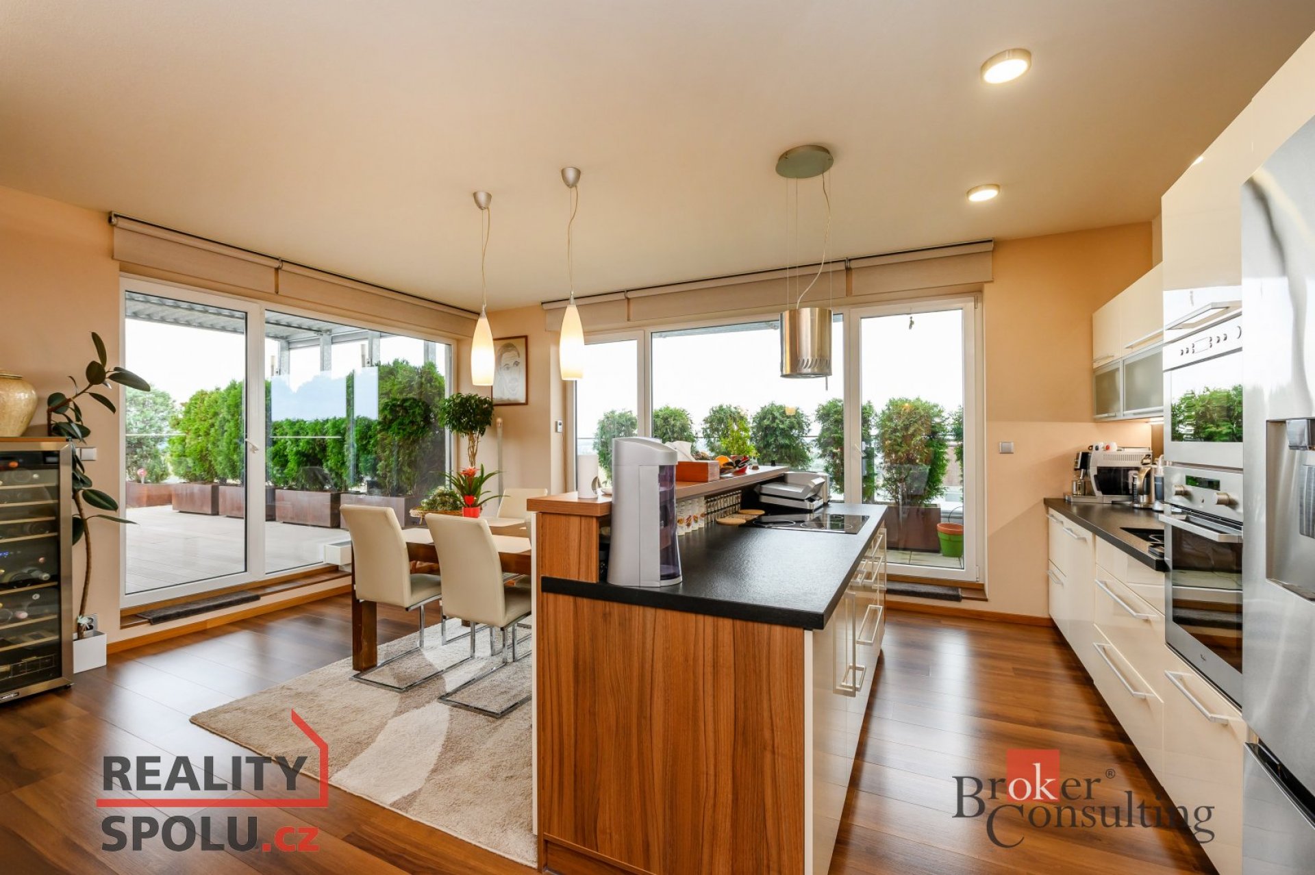 Prodej exkluzivního bytu 5+kk, 118 m², terasa 144 m², Plzeň – Na Terasách 1493/6