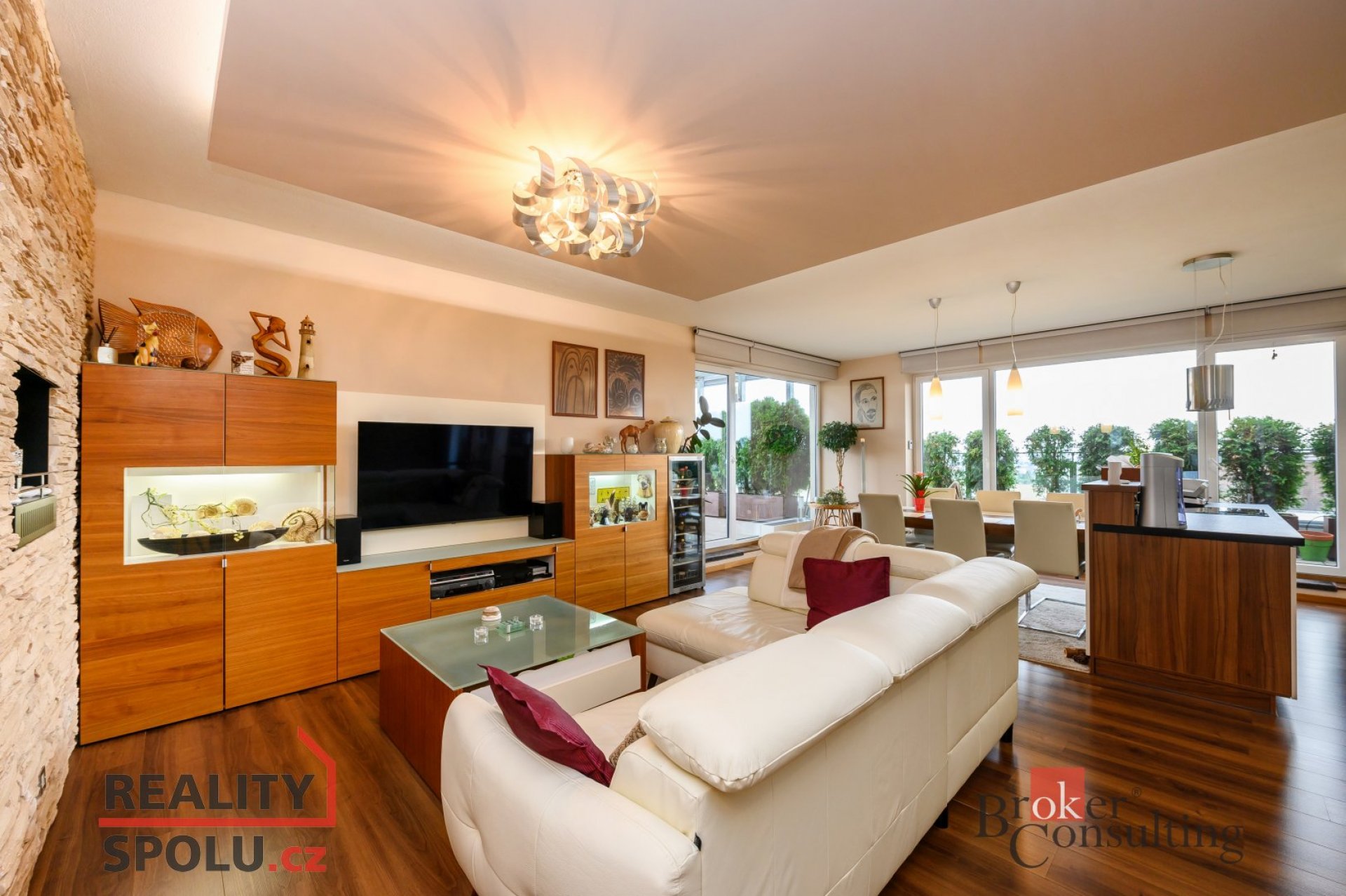 Prodej exkluzivního bytu 5+kk, 118 m², terasa 144 m², Plzeň – Na Terasách 1493/6