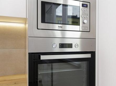 Pronájem bytu, 2+1, 57 m²