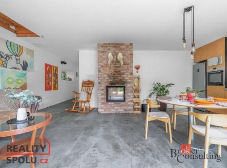 Prodej - komerční objekt, administrativní budova, 129 m²