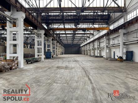 Pronájem - komerční objekt, výroba, 2 197 m²