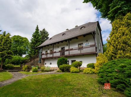 Prodej - komerční objekt, jiný, 275 m²