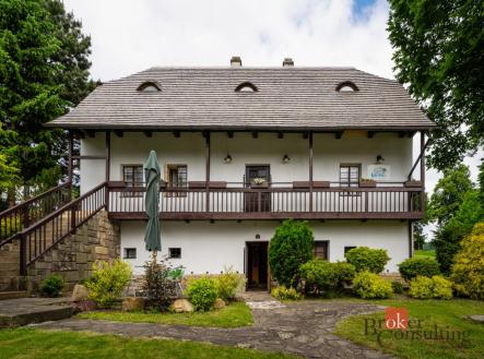 Prodej - dům/vila, 275 m²