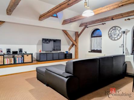 Prodej - dům/vila, 275 m²
