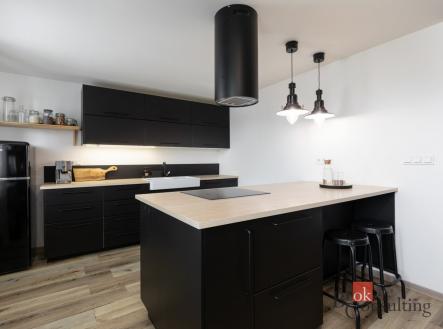 Prodej bytu, 4+kk, 100 m²