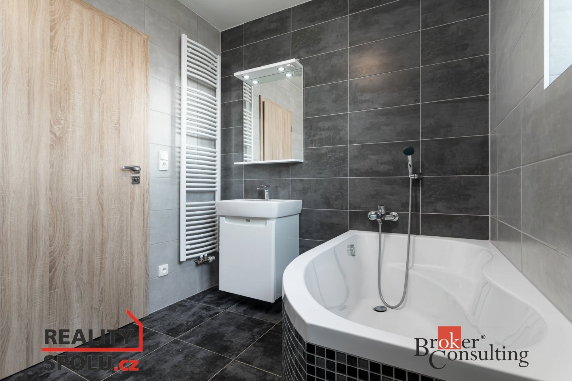 Pronájem, byty/2+kk, 60 m2, Velké Hoštice  [ID 77848]