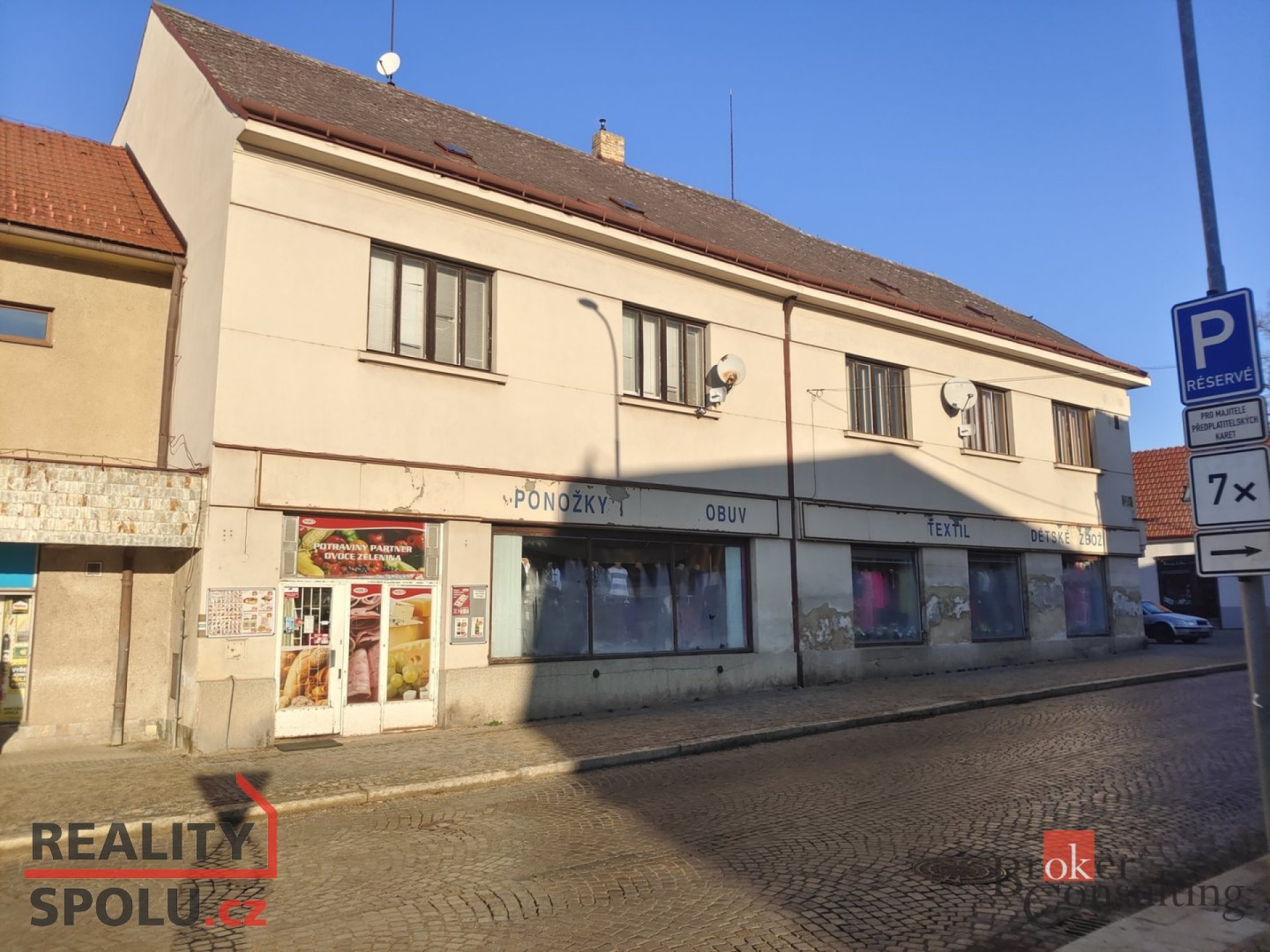 Obchodní prostory a nájemní byty v Telči