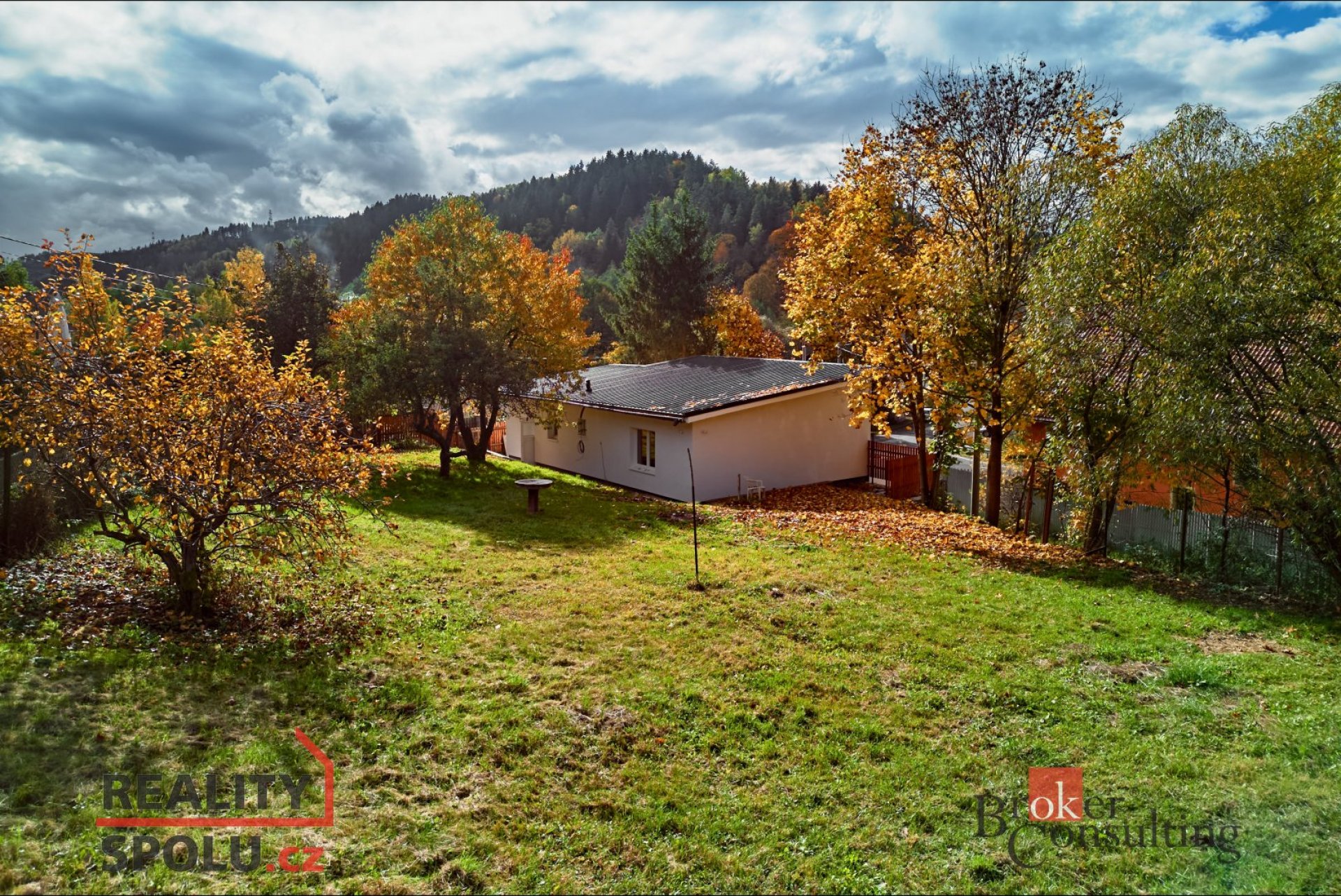 Rodinný dům 3+KK s garáží a balkonem