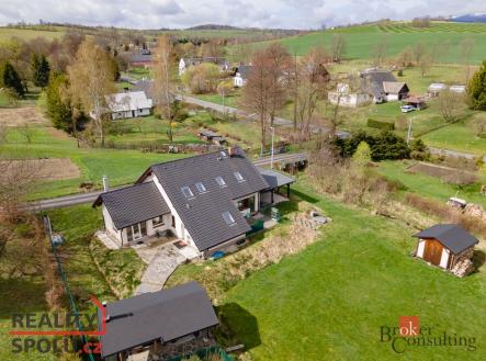 Prodej - dům/vila, 261 m²