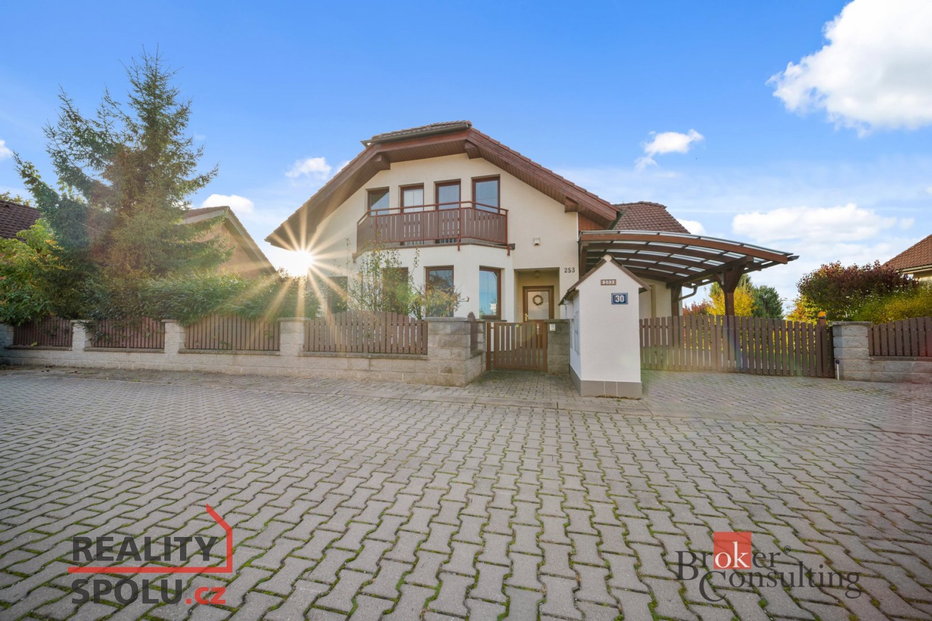 Prodej, domy/rodinný, 210 m2, Horní 253/30, 50002 Hradec Králové, Hradec Králové [ID 77545]