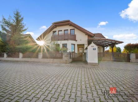 Prodej - dům/vila, 210 m²