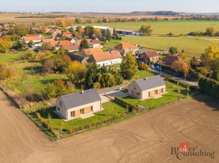 Prodej - pozemek pro bydlení, 1 105 m²