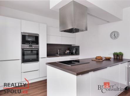 Prodej - dům/vila, 190 m²