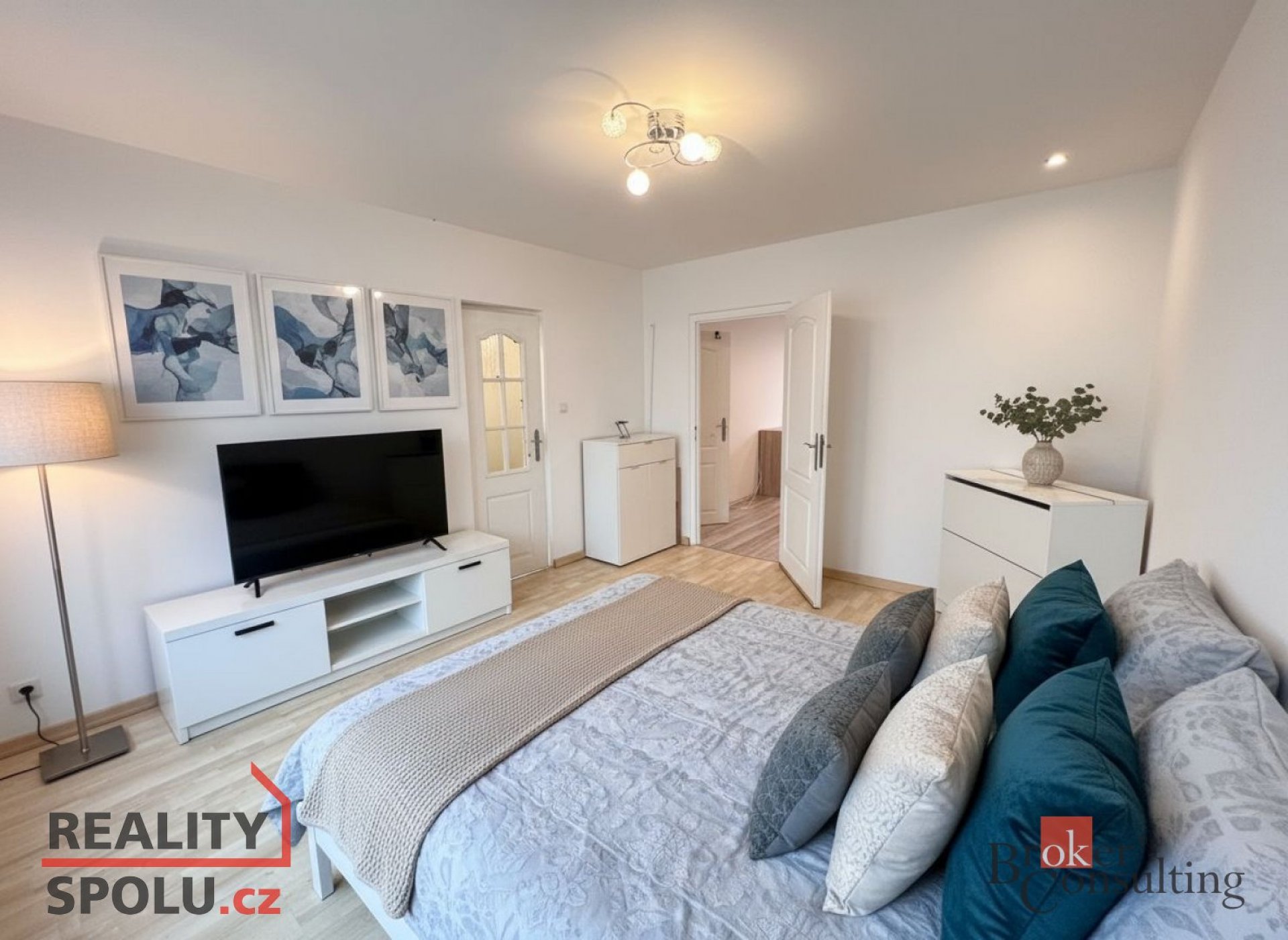 Převod dr. podílu, byty/2+1, 55 m2, Počernická 365/65, 10800 Praha, Hlavní město Praha [ID 77873]