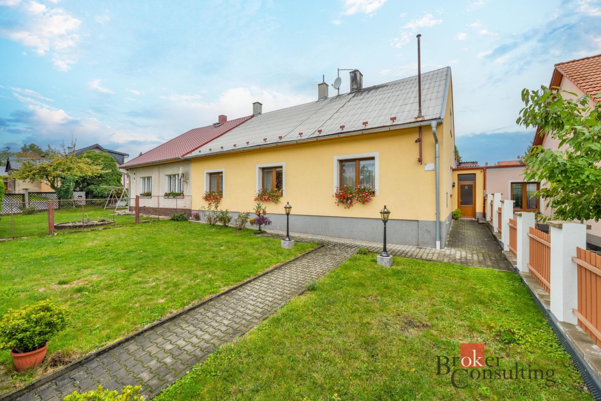 Prodej domu Libušín