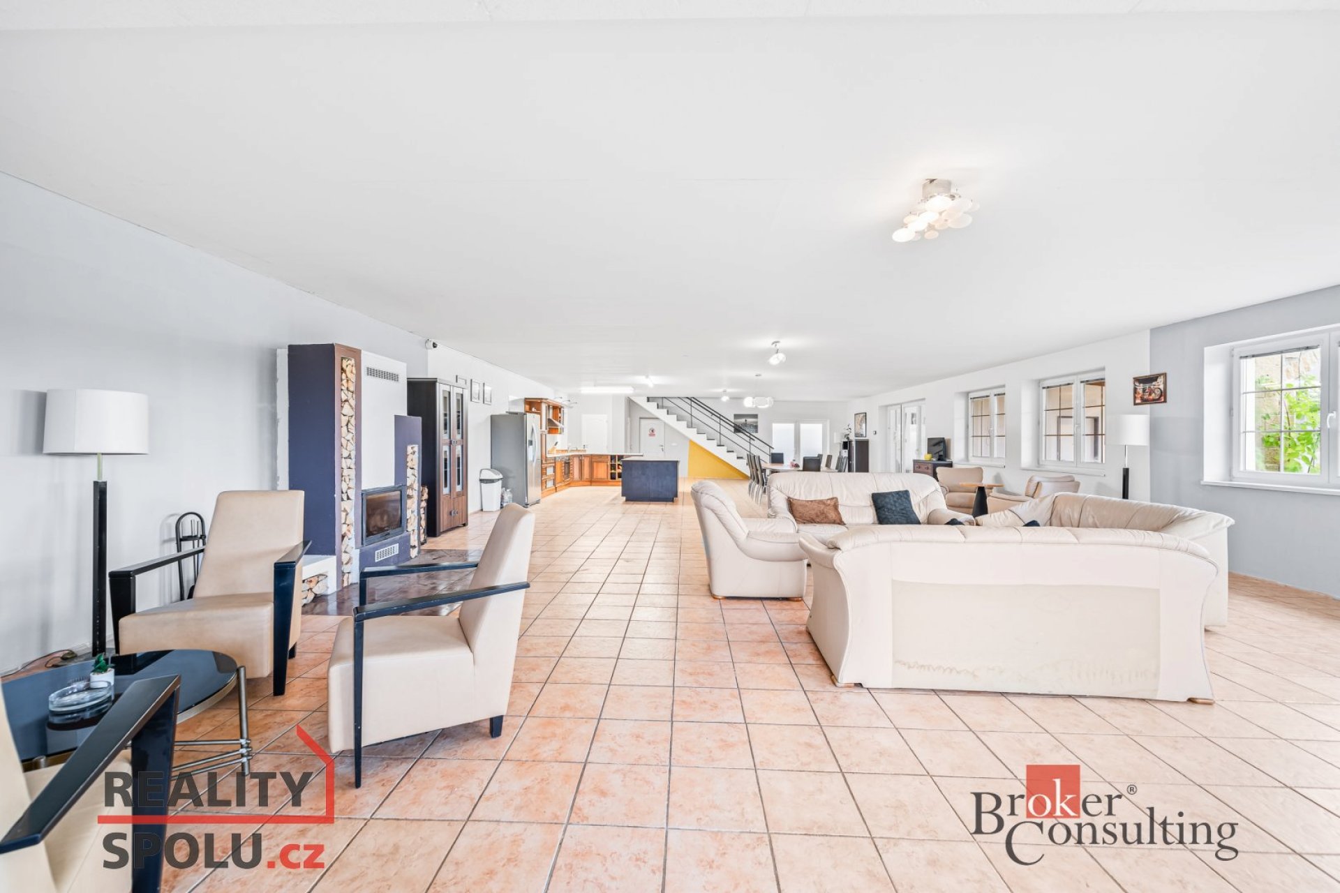 Pronájem, byty/6 a více, 350 m2, 33023 Myslinka, Plzeň-sever [ID 69661]