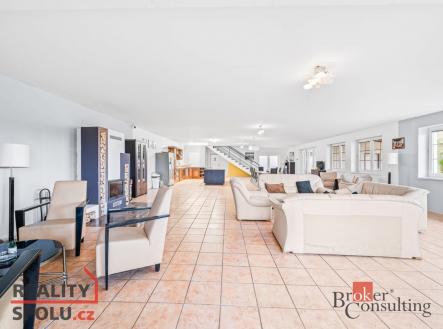 Pronájem bytu, 6+1, 350 m²