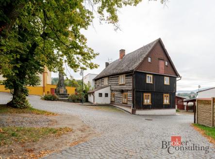 Prodej - komerční objekt, jiný, 380 m²